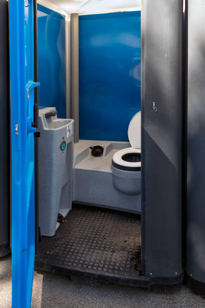 Best Luxury portable toilet rental  in Las Vegas, NM