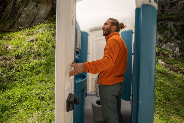 Best Porta potty delivery and setup  in Las Vegas, NM